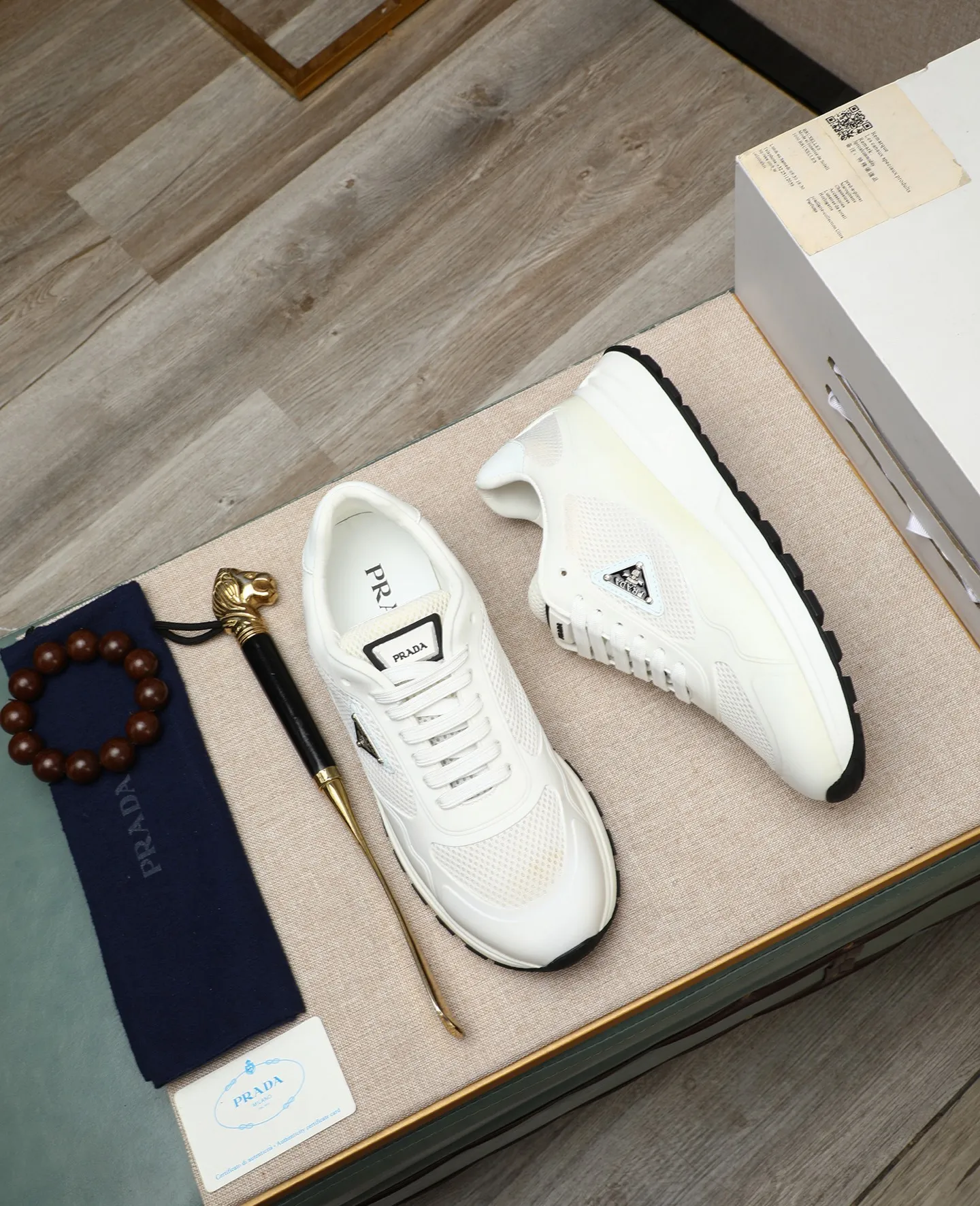 Men's shoes 💰580 [PRADA] Prada - High-end quality original order - Upper: 🔝 silk calfskin, brand canvas cloth, brand metal fasteners - Lining: mesh, foot pads; top-grade cowhide - Outsole: ultra-light TPU foam; molded outsole - Ultra-high quality control·Fine workmanship: highlighted (high-end·luxury·grade) -Size: 38-44 (45 can be customized) Wang